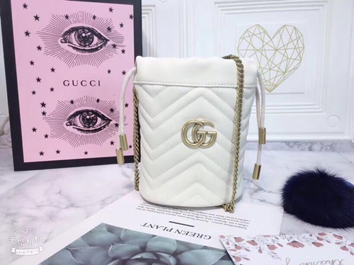 gucci white bolsas