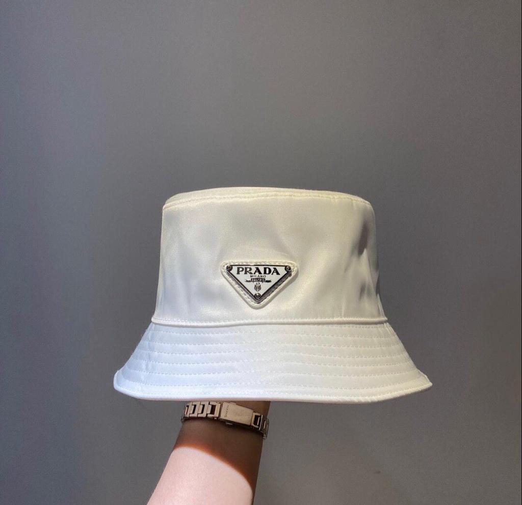 bucket prada