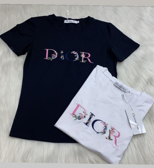 dior t shirt with bolsa on it
